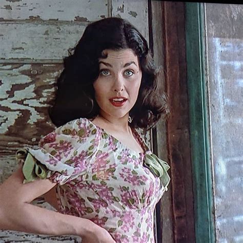 Sherilyn Fenn is the wonderful famous American actress with inviting boobies. You can see her naked or sexy in Shameless (2011) , True Blood , Boxing Helena (1993) , The Wraith (1986) , Meridian (1990) , Two Moon Junction (1988) , Ruby (1992) .